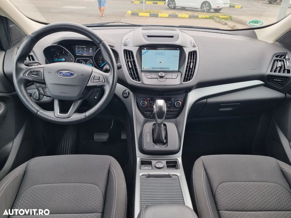 Ford Kuga 2.0 TDCi 4x4 Aut. Titanium - 3