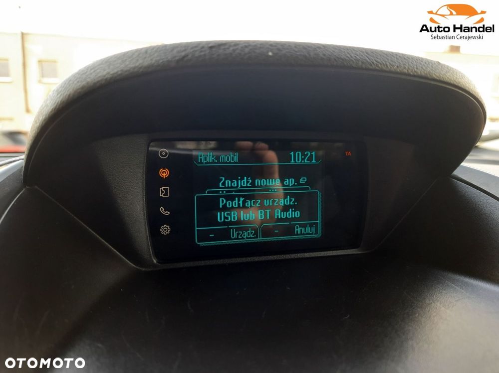 Ford Tourneo Courier - 21