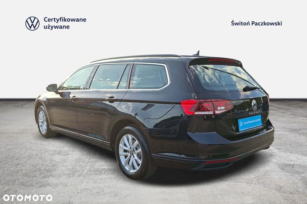Volkswagen Passat - 3
