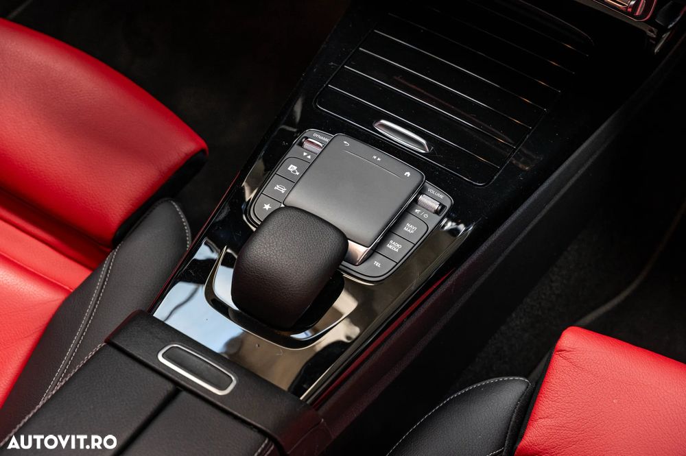 Mercedes-Benz CLA 250 e 8G-DCT AMG Line Advanced Plus - 8