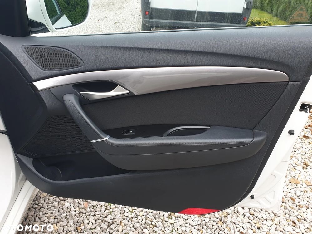 Hyundai i40 Kombi 1.6 Trend - 9