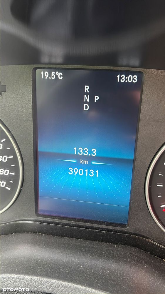 Mercedes-Benz SPRINTER - 10