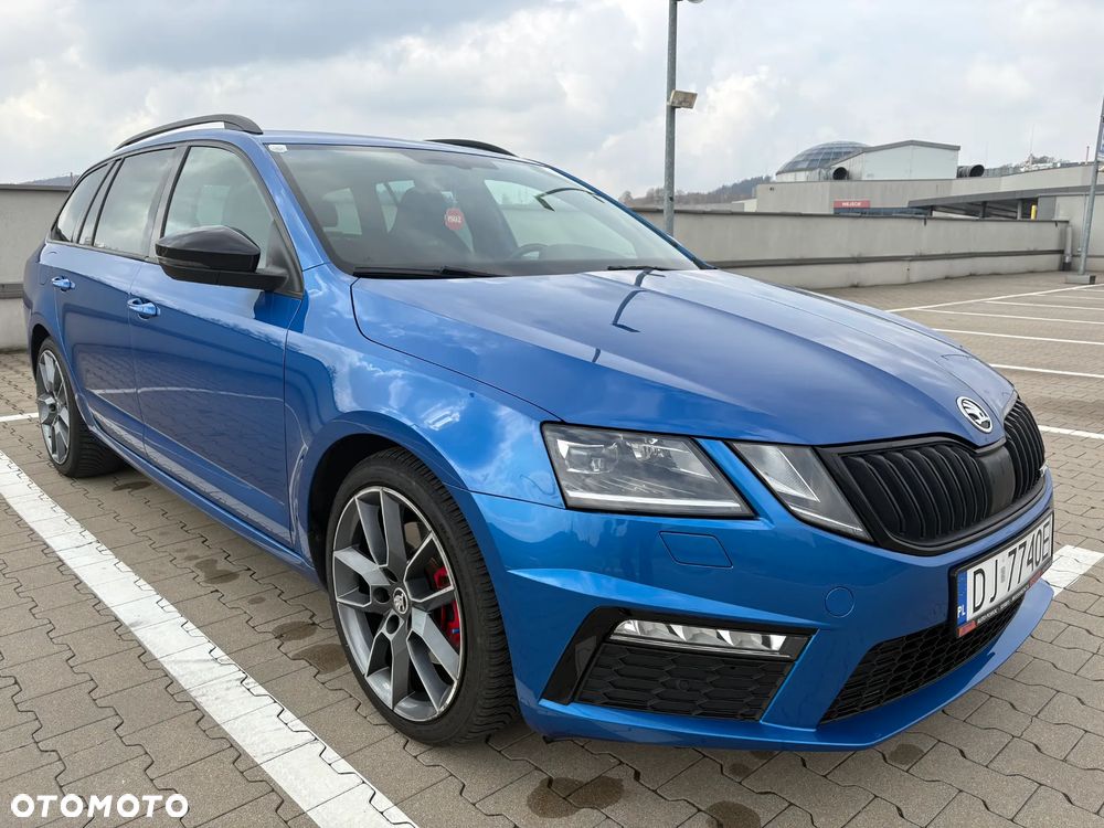 Skoda Octavia 2.0 TDI DSG RS - 13