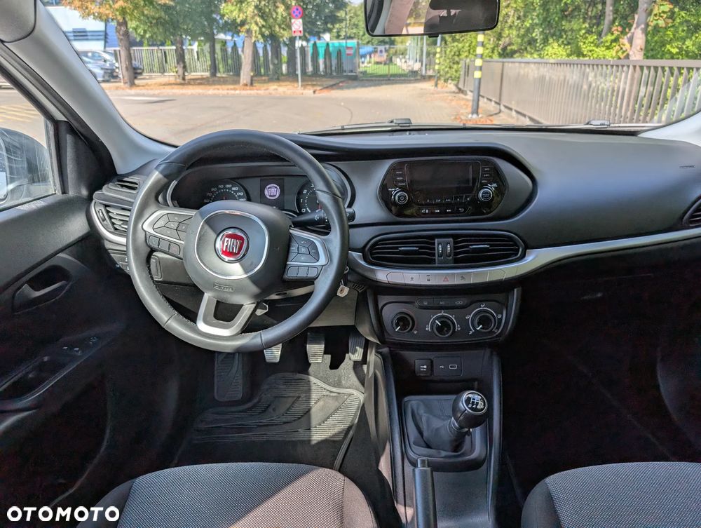 Fiat Tipo - 25