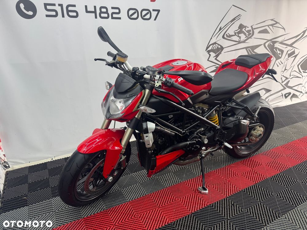 Ducati Streetfighter 1098 - 7