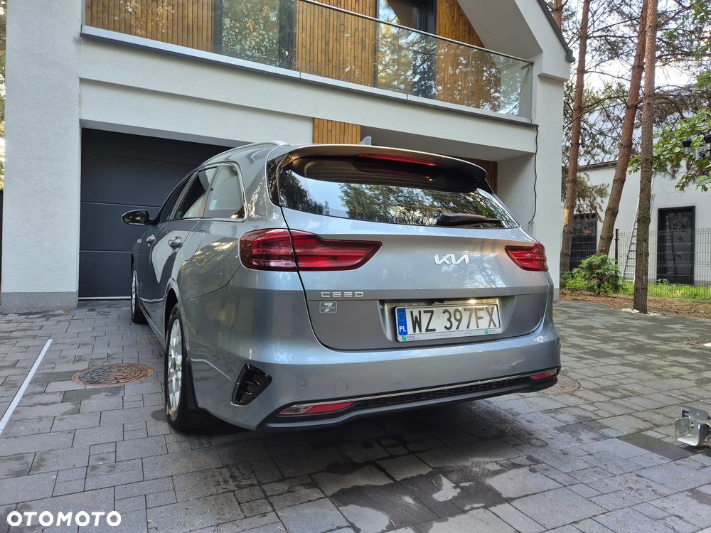 Kia Ceed 1.5 T-GDI M - 8