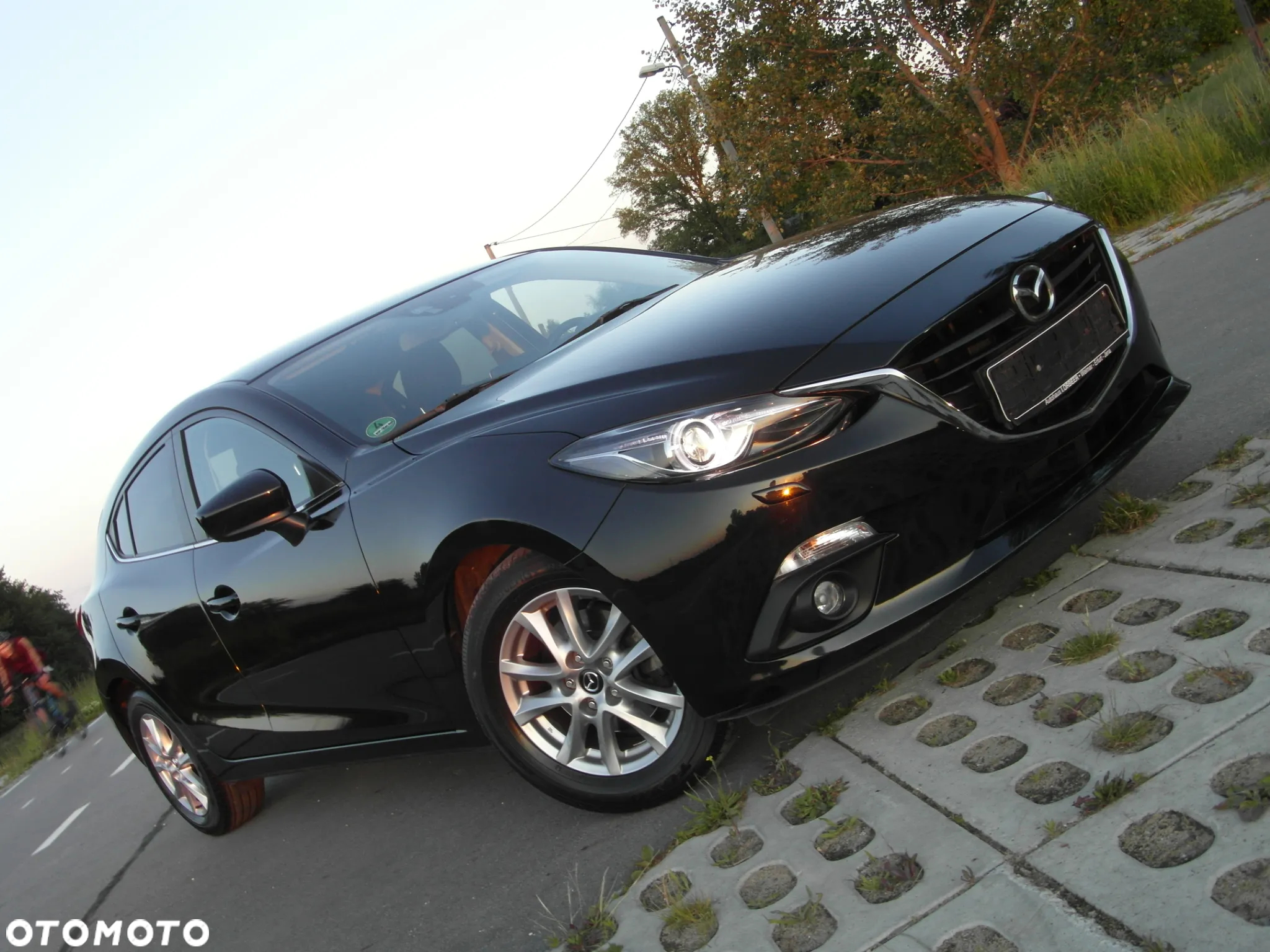 Mazda 3 SKYACTIV-G 120 Exclusive-Line - 12