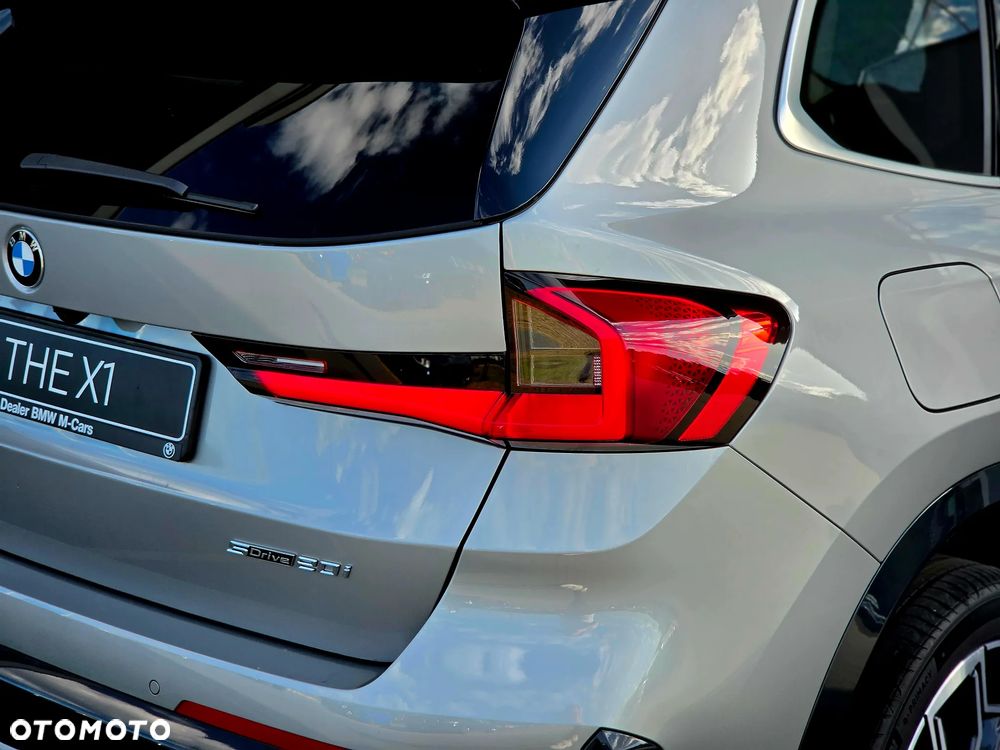 BMW X1 sDrive20i mHEV xLine - 8