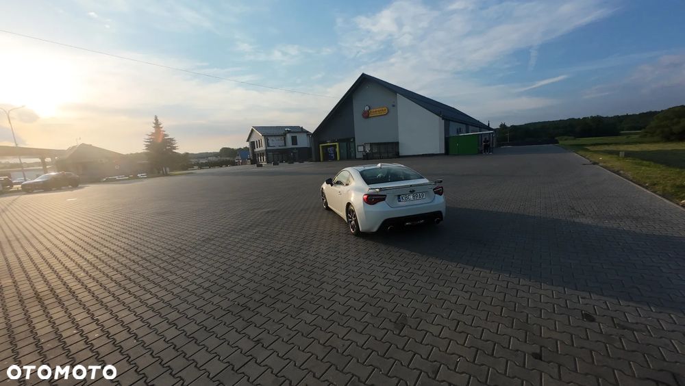 Subaru BRZ 2.0i Sport + - 19