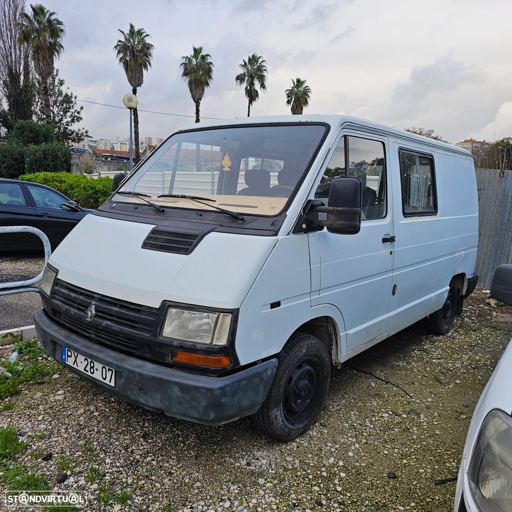 Renault Trafic 2.1 D T5 B3 - 13