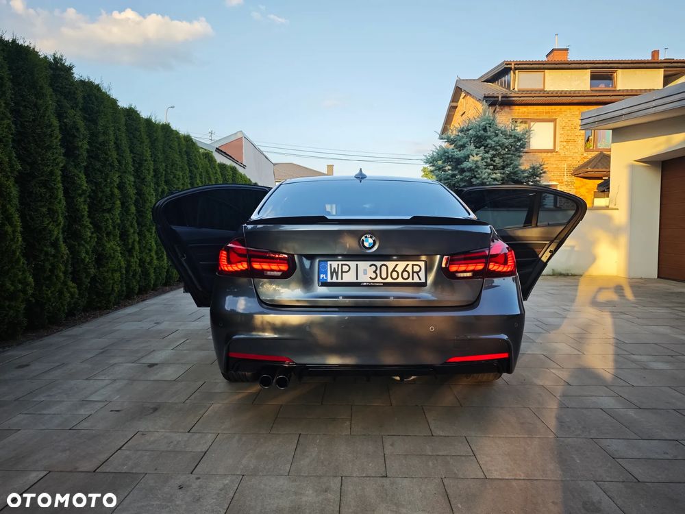 BMW Seria 3 328i M Sport - 7