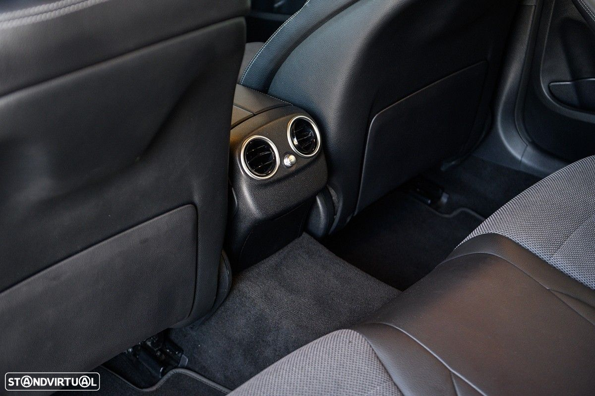 Mercedes-Benz C 300 de Avantgarde - 59