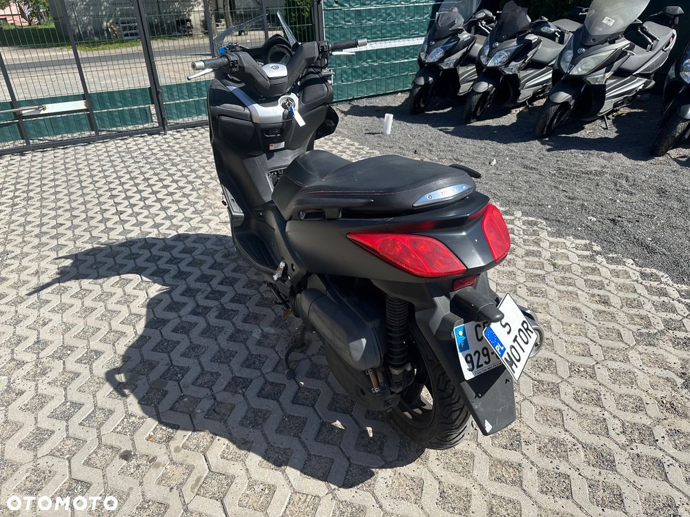 Yamaha X-max - 7