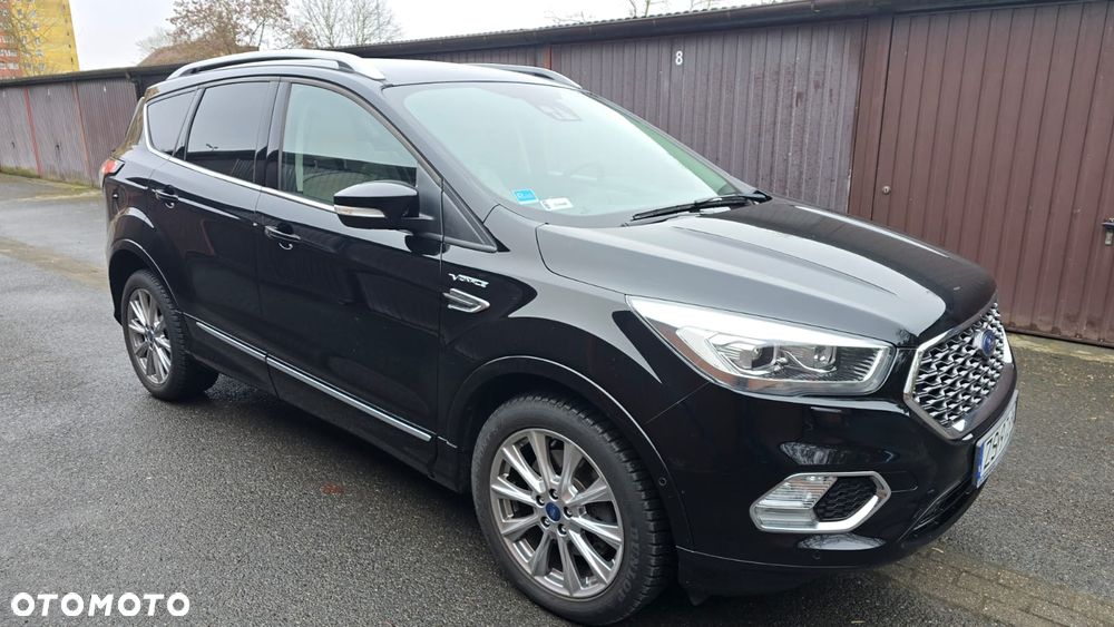 Ford Kuga - 1