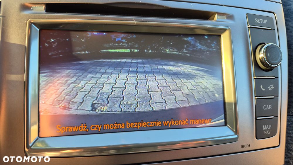 Toyota Avensis 2.0 D-4D Premium - 24
