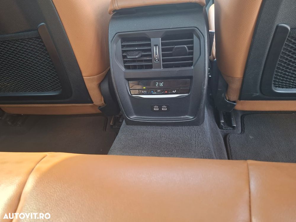 BMW Seria 3 320d xDrive AT - 12