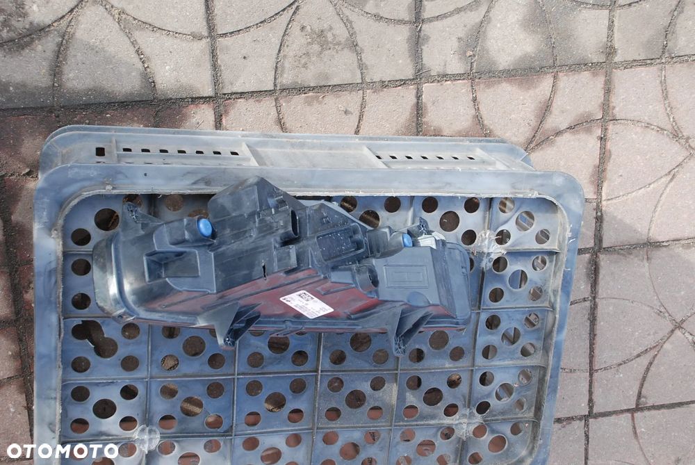 skoda oktavia 4 halogen WYSYŁKA - 4