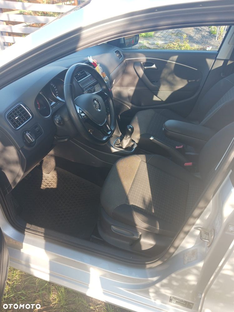 Volkswagen Polo 1.0 Comfortline - 31