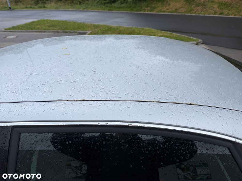 Audi A4 Avant 2.0 TDI - 14