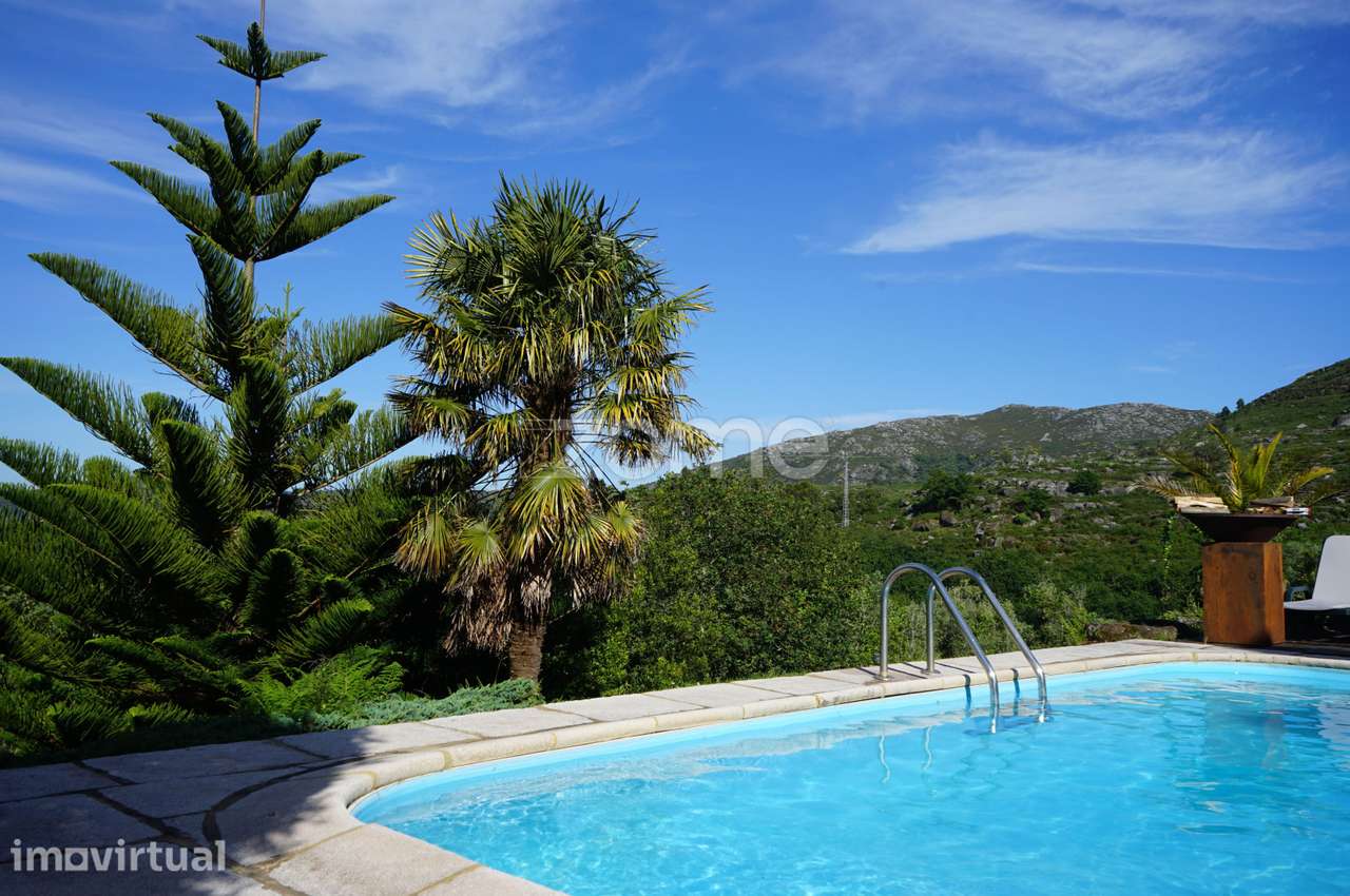 Duas moradias c/ piscina e vista deslumbrante | S. João d’Arga,Cami... - Grande imagem: 2/34