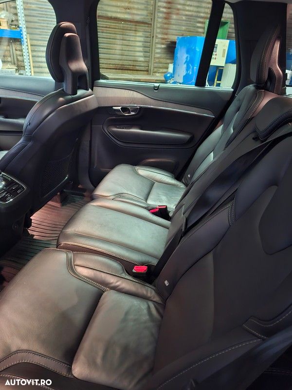 Volvo XC 90 B5 MHEV AWD 7 locuri Momentum - 13