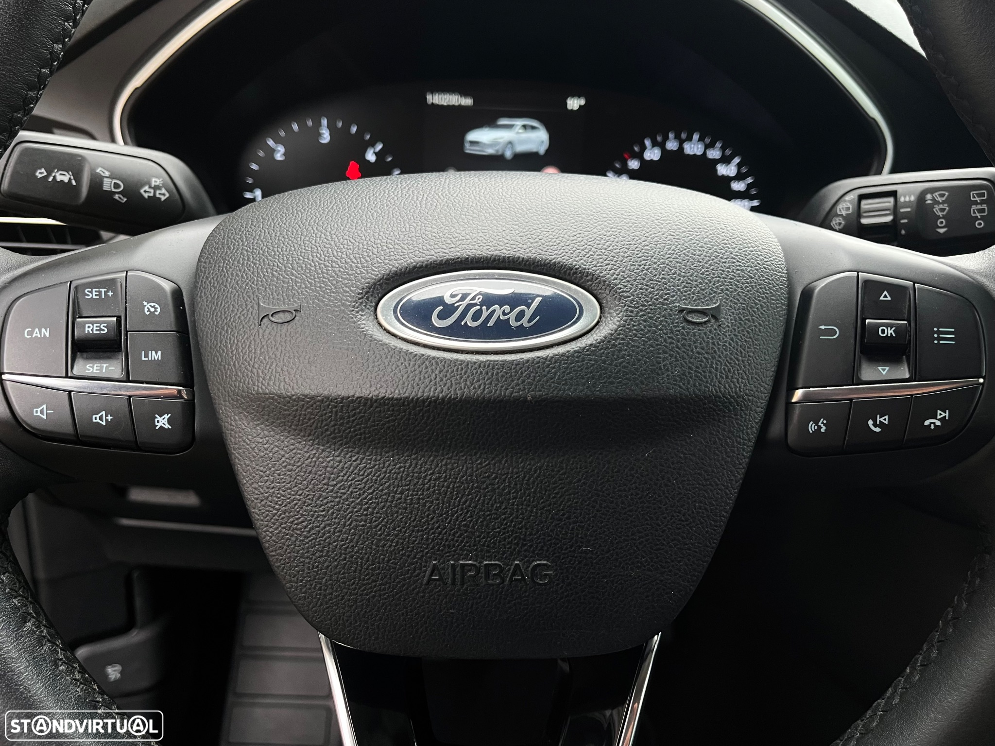 Ford Focus SW 1.5 TDCi EcoBlue Active - 21