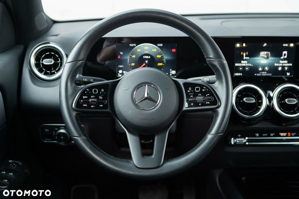 Mercedes-Benz GLB 180 Style 7G-DCT - 23