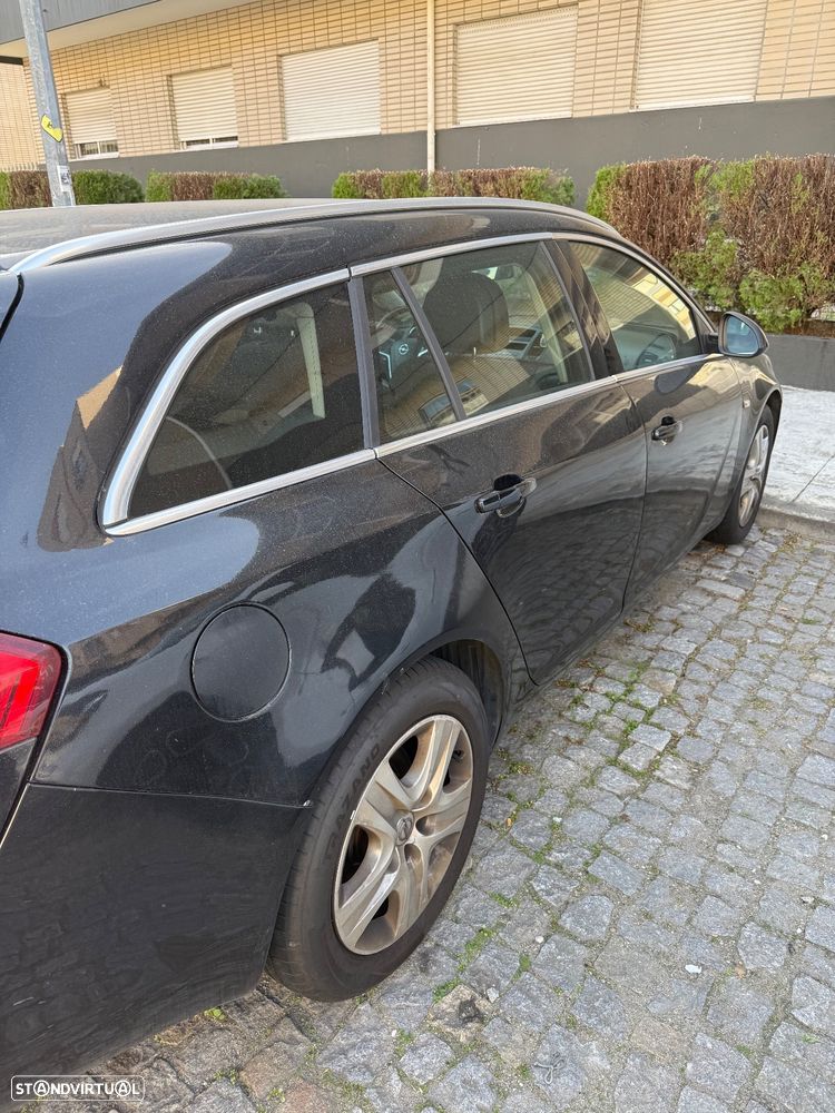 Opel Insignia Sports Tourer - 2