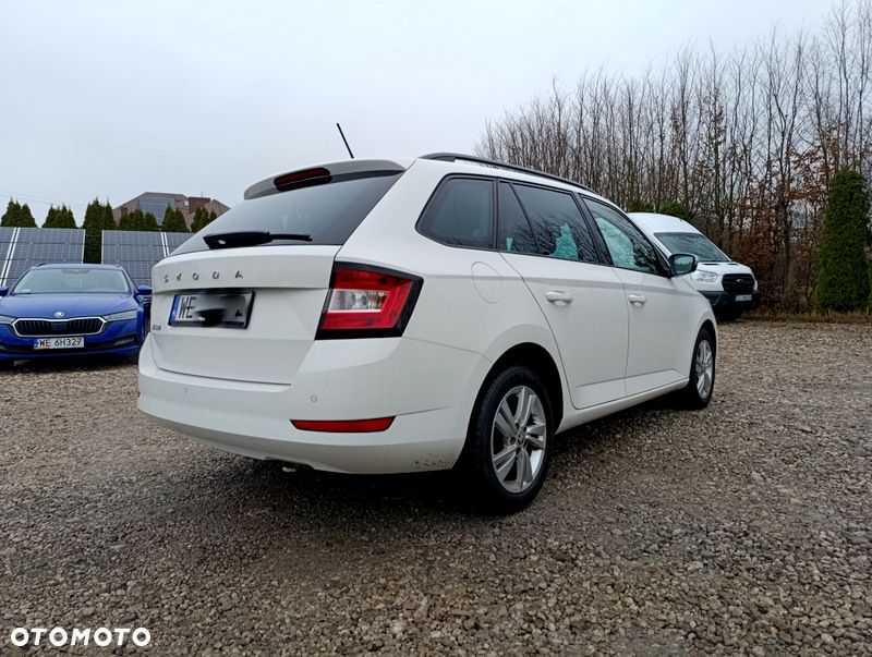 Skoda Fabia 1.0 TSI Ambition Plus - 9