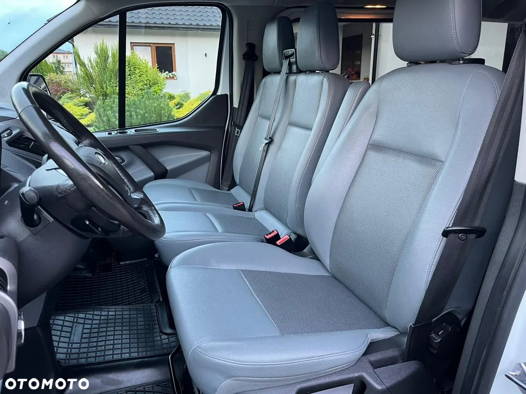 Ford Transit Custom 310 L1H1 Limited - 19