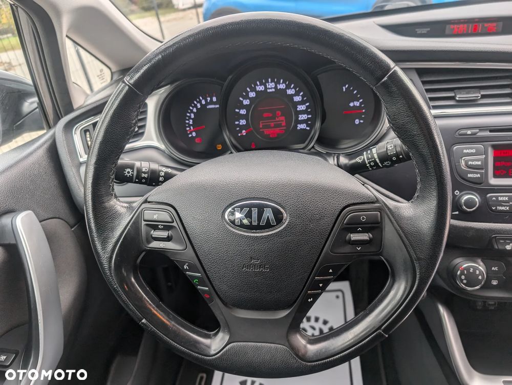 Kia Ceed 1.4 CVVT Edition 7 - 16
