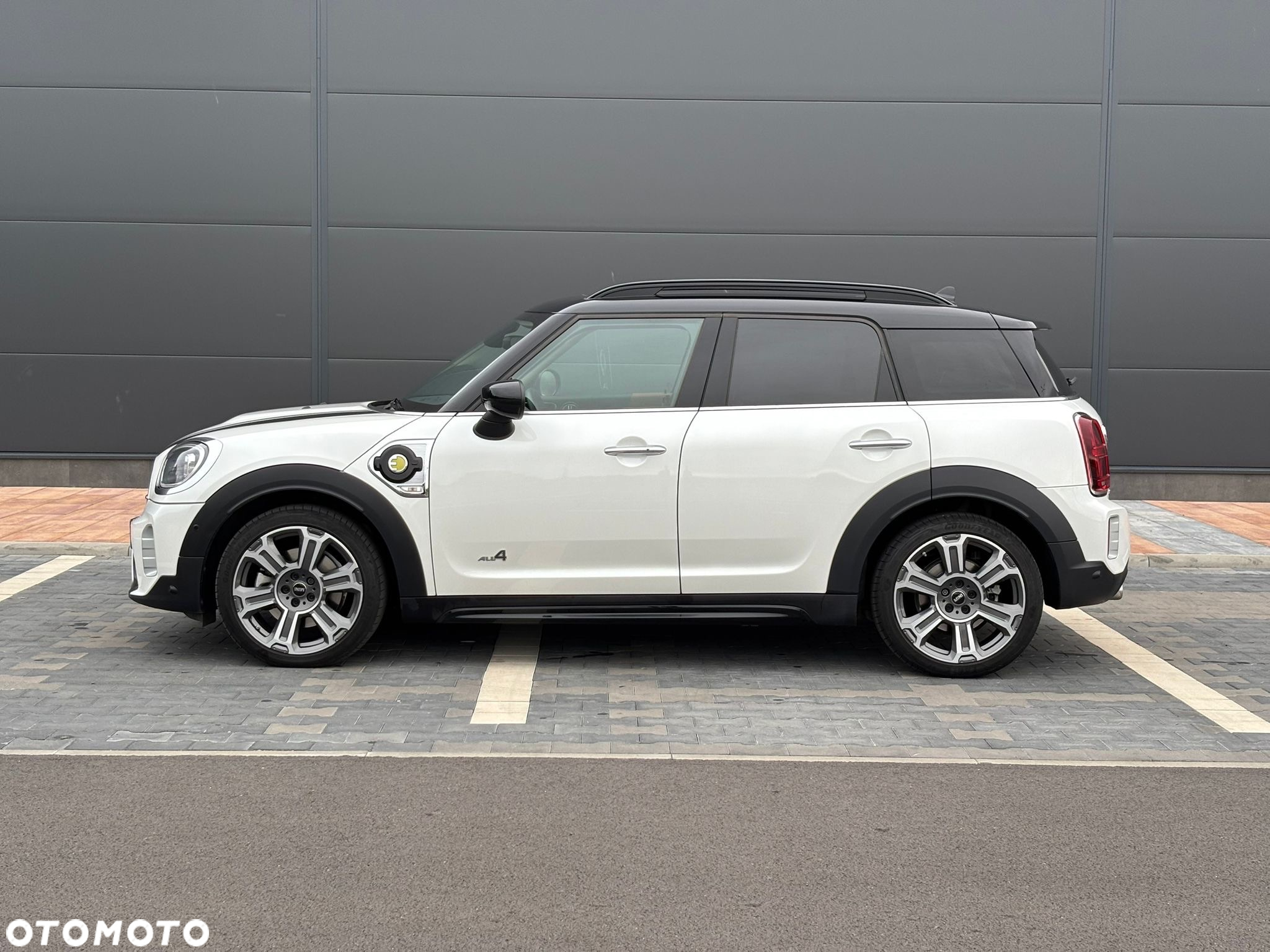MINI Countryman Cooper SE ALL4 - 10