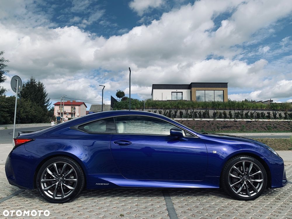 Lexus RC - 17