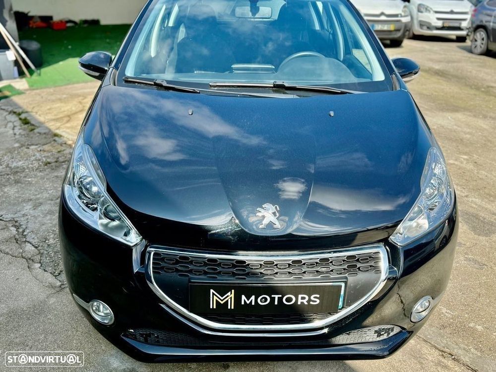 Peugeot 208 1.2 VTi SE Style - 5