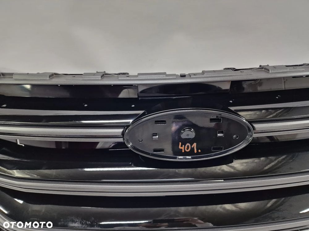 FORD EDGE II MK2 15- ATRAPA / GRILL PRZEDNI PRZÓD CZARNY NOWY ORYGINALNY ( OPCJA BEZ KAMERY ) , NR GT4B8200JBMAS / GT4B8200KB5FM6 / GT4B8200MF5FM6 / GT4Z8200KB / GT4Z8200 / GT4B8200 , NR AUKCJI GL401 - 4