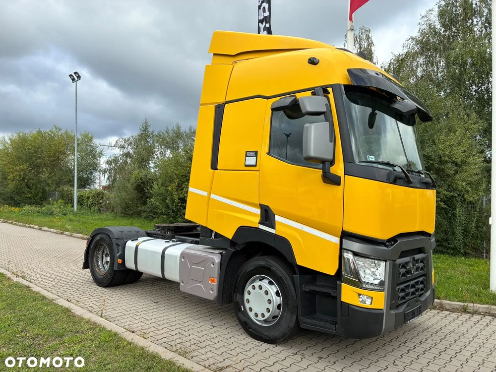 Renault T480 Sleeper Cab - 3