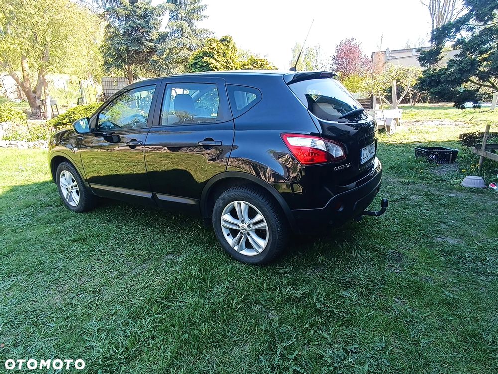 Nissan Qashqai 1.6 Visia - 12