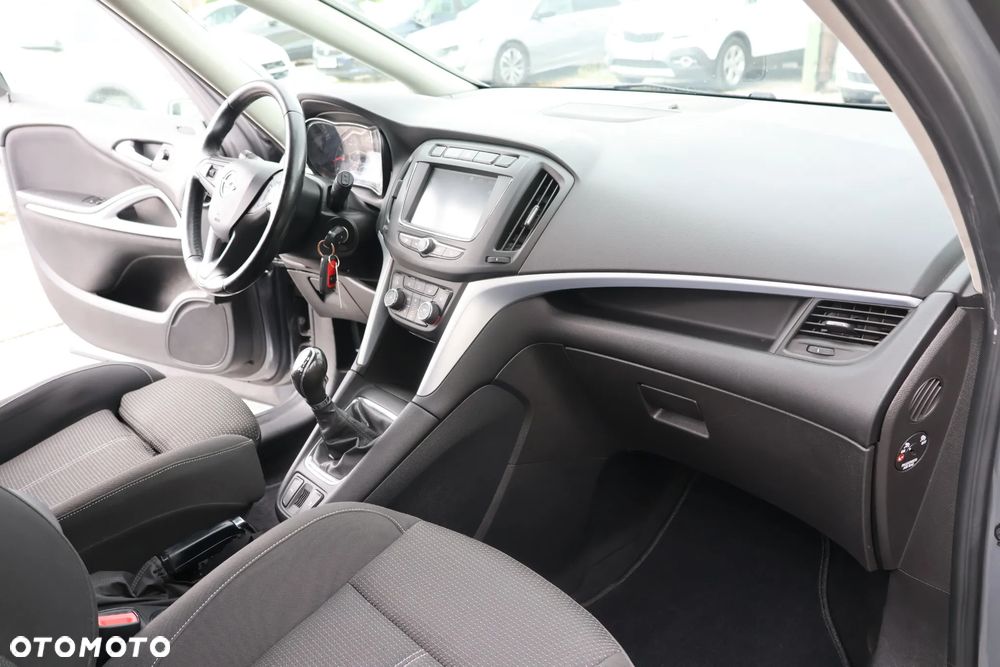 Opel Zafira 1.4 Turbo Edition - 11