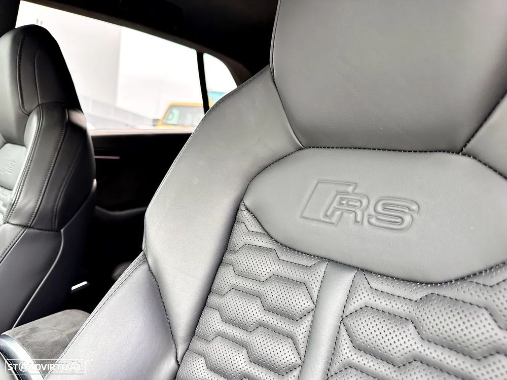 Audi RS Q8 4.0 TFSI quattro Tiptronic - 29