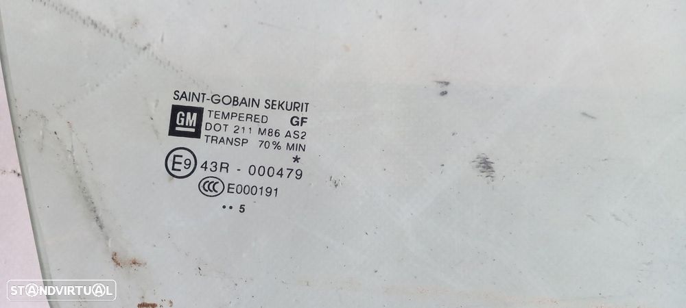 Vidro porta frente direita OPEL Corsa E - 2