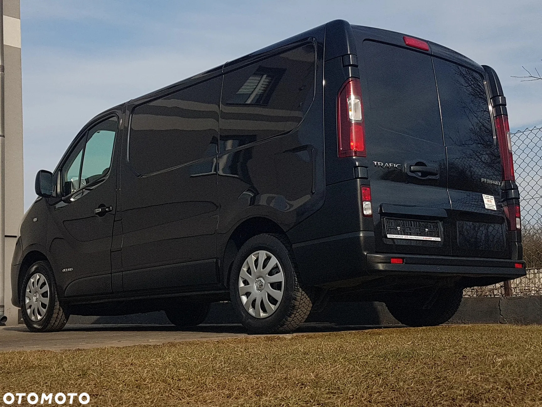 Renault TRAFIC KLIMA TEMPOMAT 1,6 DCI 145 BLASZAK VAN FURGON KRAJOWY L1H1 - 28