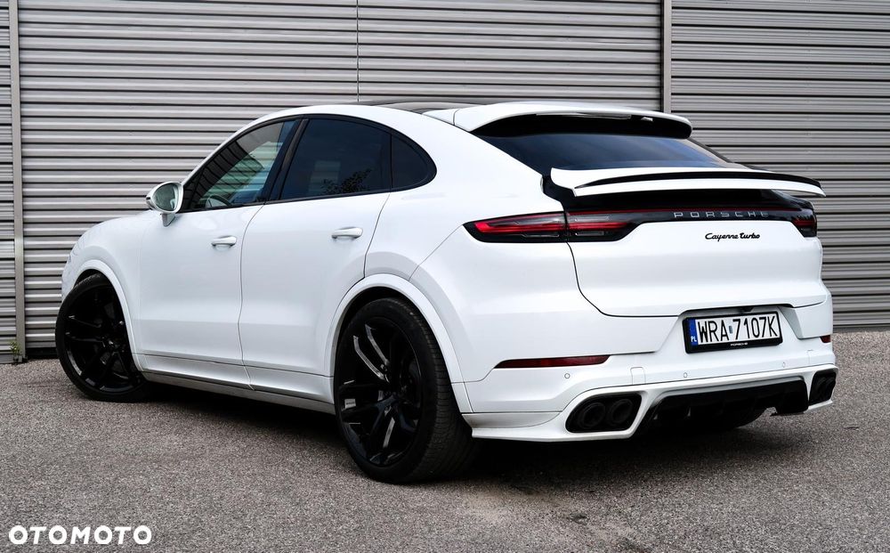 Porsche Cayenne Coupe Turbo - 40