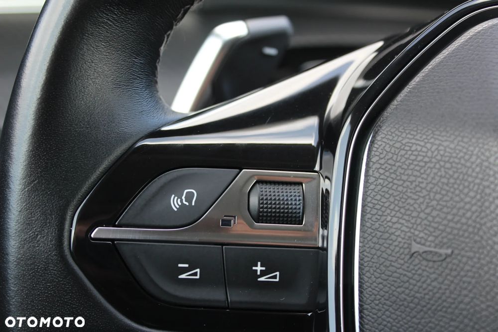 Peugeot 508 BlueHDi 130 EAT8 Allure - 17