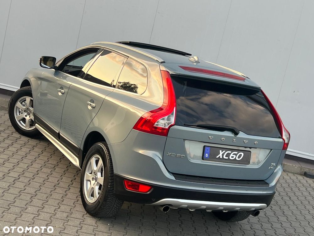 Volvo XC 60 T6 AWD Kinetic - 5