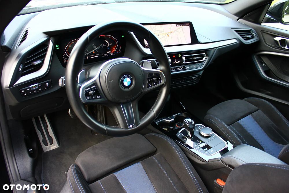 BMW Seria 2 218d M Sport sport - 25
