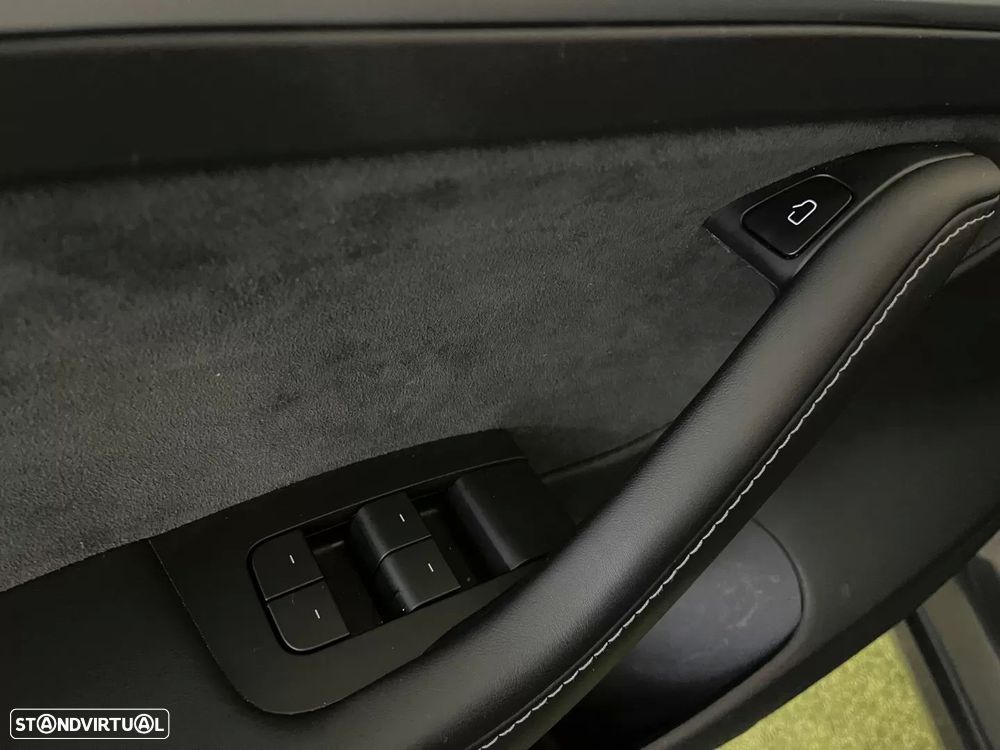 Tesla Model 3 Tração Traseira - 40