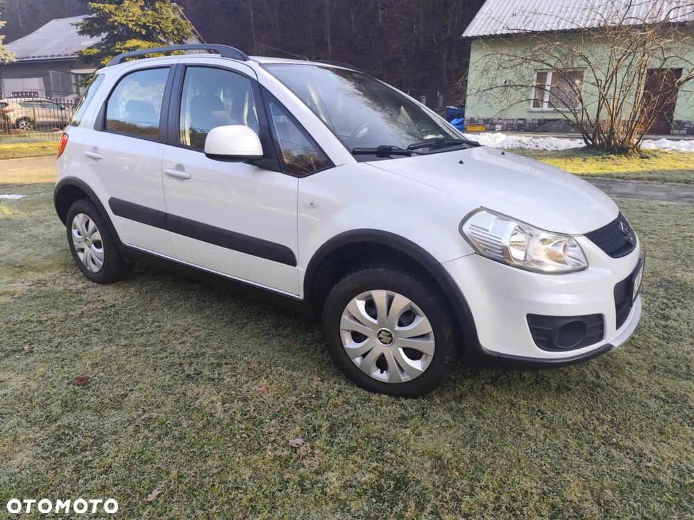 Suzuki SX4 1.6 VVT 4x4 Comfort - 2
