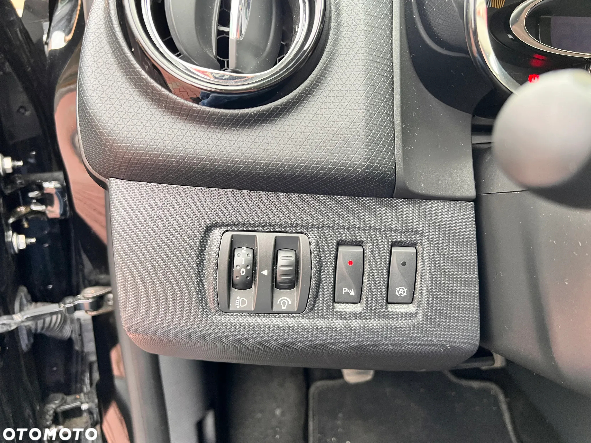 Renault Clio 0.9 TCe Alize - 31