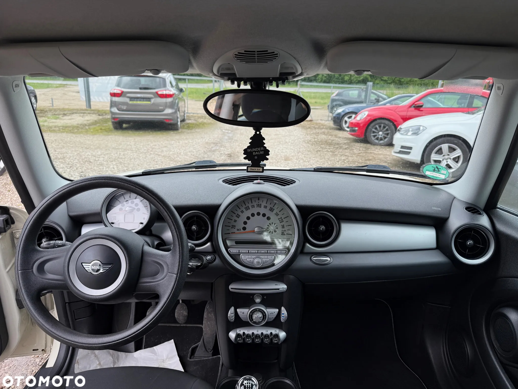 MINI ONE Standard - 17