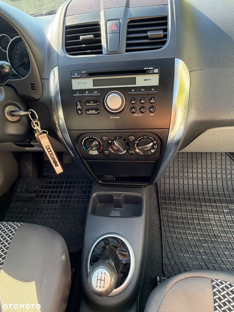 Suzuki SX4 1.6 Comfort 4WD - 8